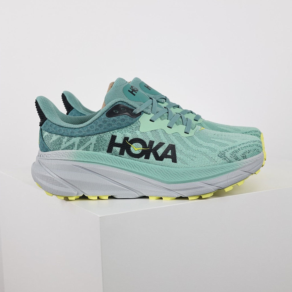 HOKA Rocket  Carbon Road Racing Shoes