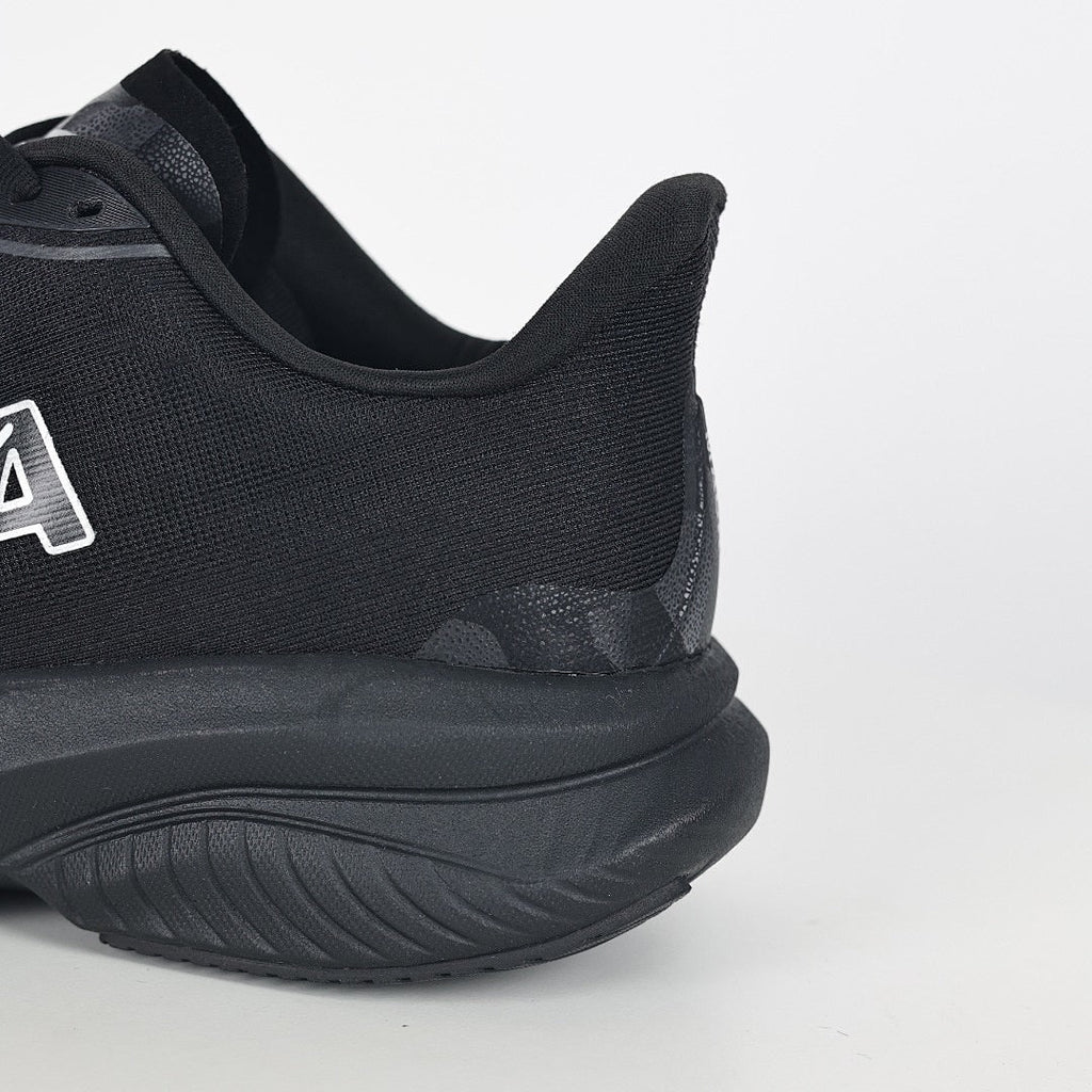 HOKA Rocket  Racing Shoes  Carbon Plate